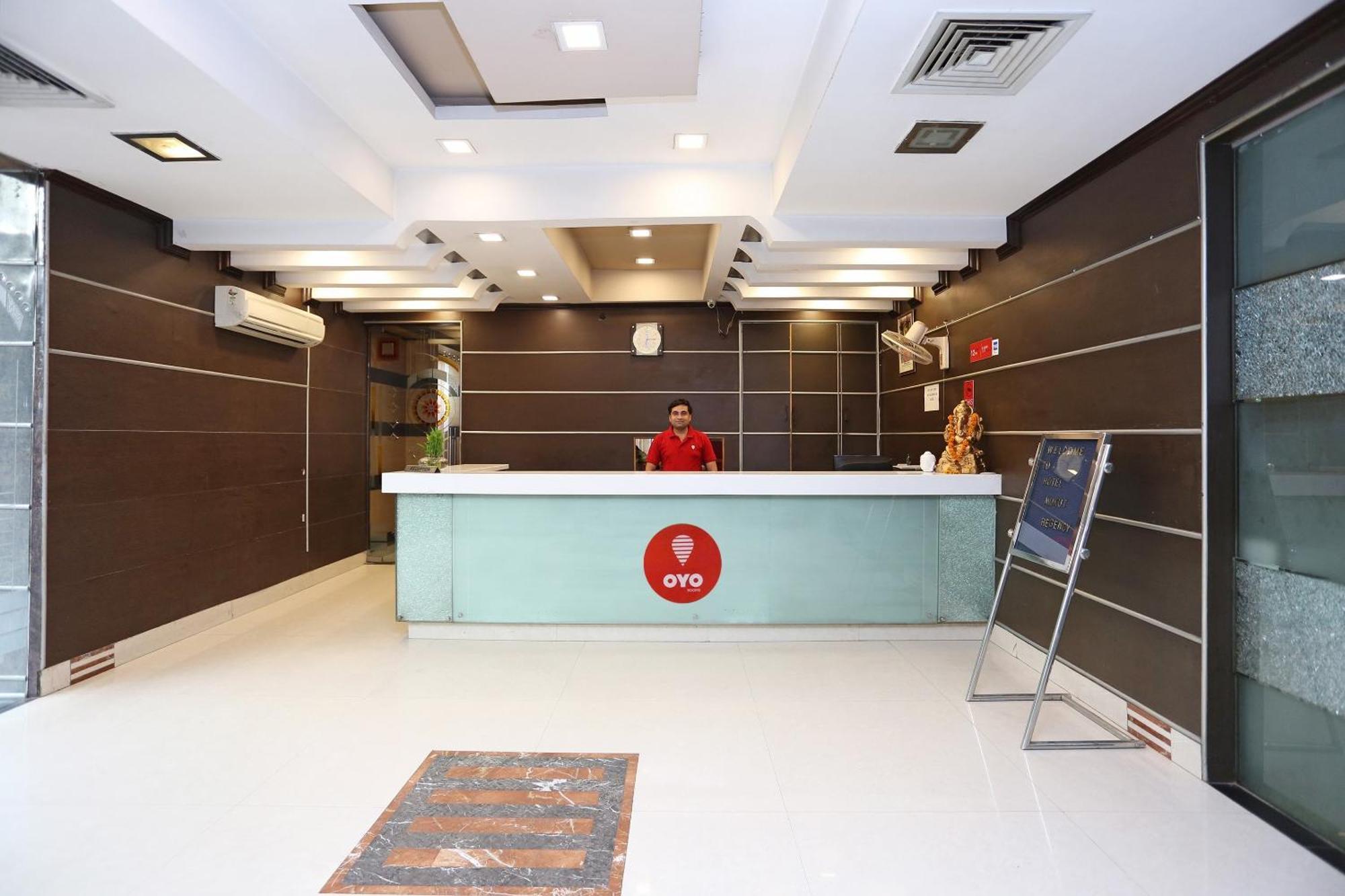 Hotel O Mukut Regency Ґазіабад Екстер'єр фото