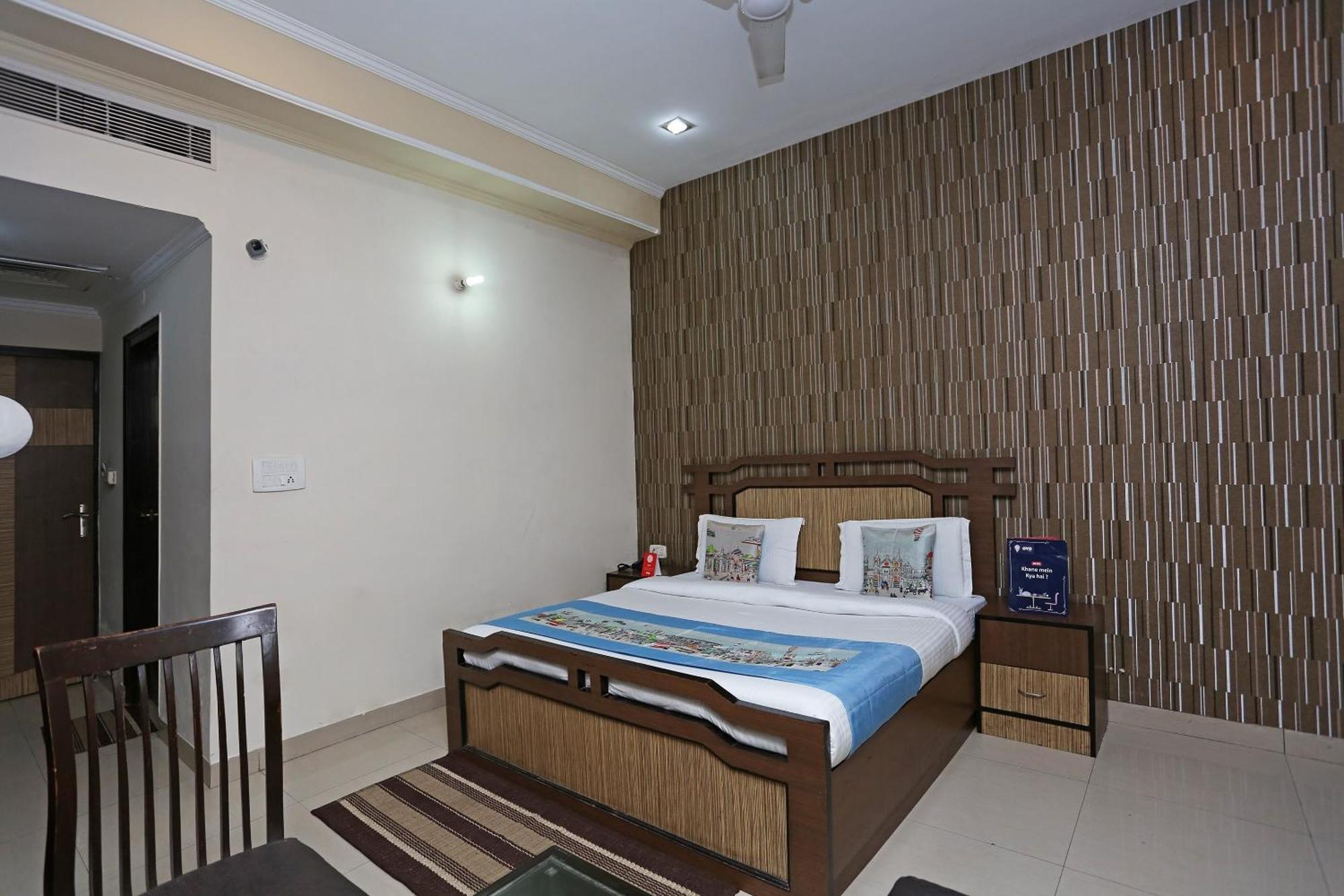 Hotel O Mukut Regency Ґазіабад Екстер'єр фото